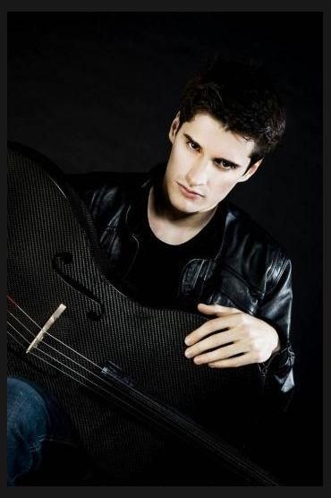 2CELLOS