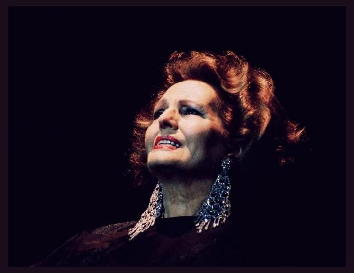 Amália Rodrigues photo 1
