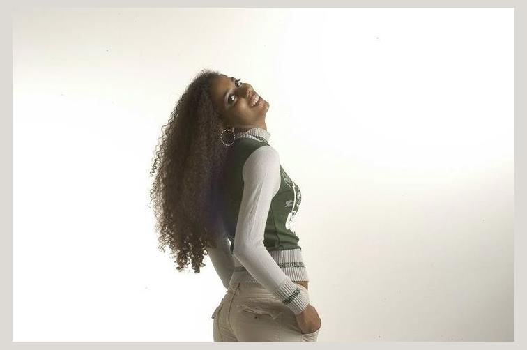 Ana Carol photo 1