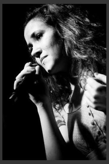 Ana Criado photo 1