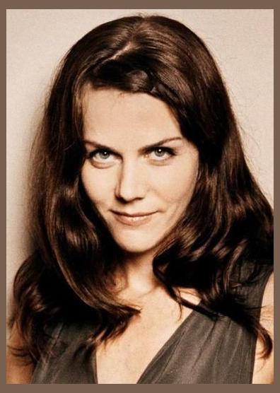 Anna Depenbusch photo 1