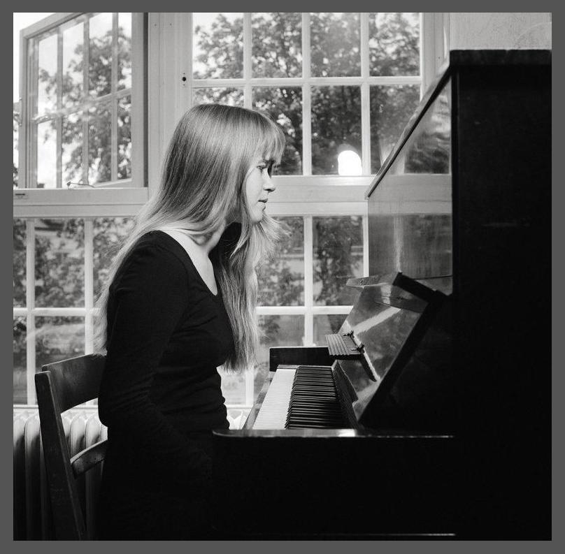 Anna von Hausswolff photo 1