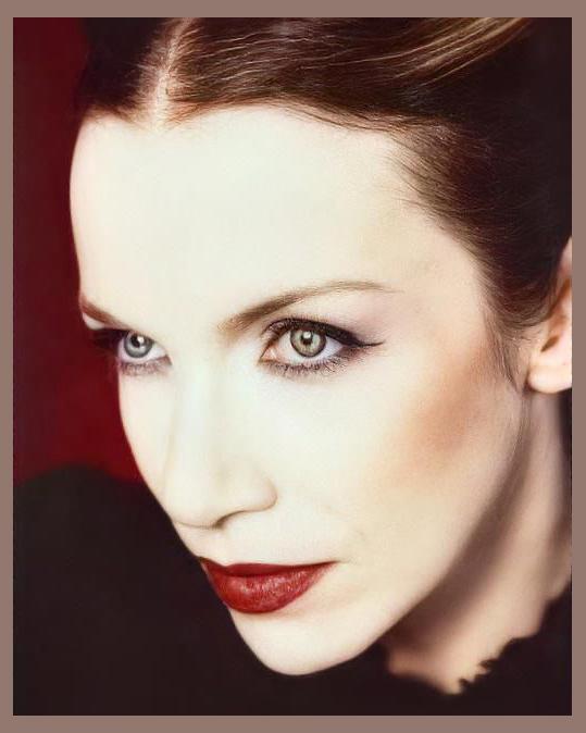Annie Lennox photo 1