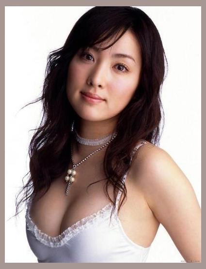 Asami Seto photo 1