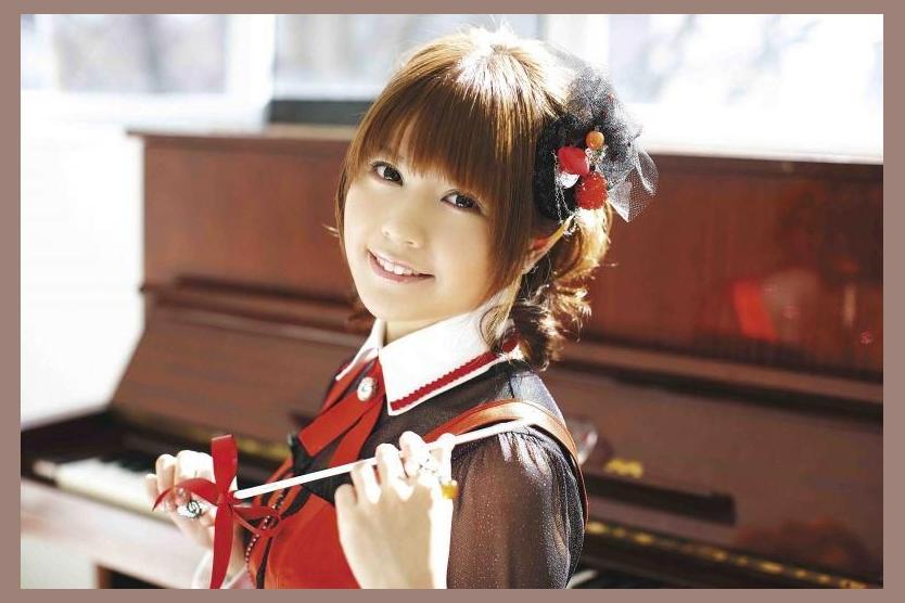 Ayana Taketatsu photo 1