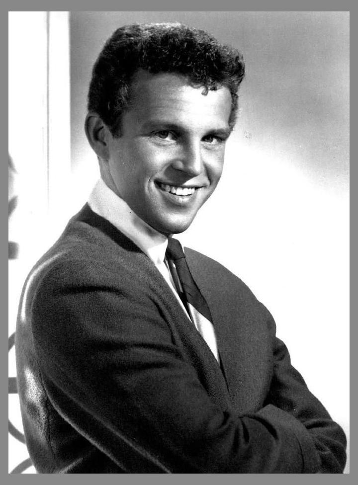 Bobby Vinton photo 1