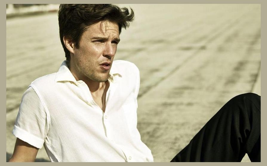 Brandon Flowers photo 1