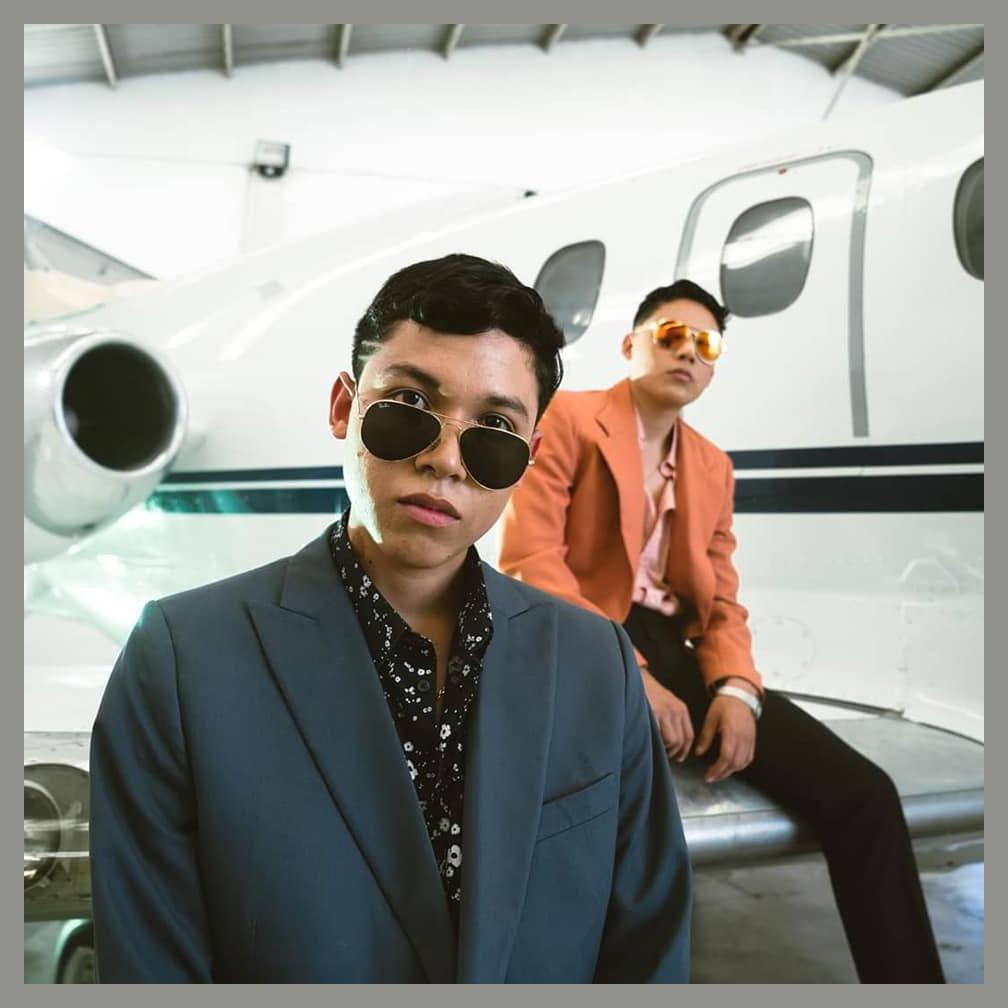 Brandon Reyes y Elvin photo 1