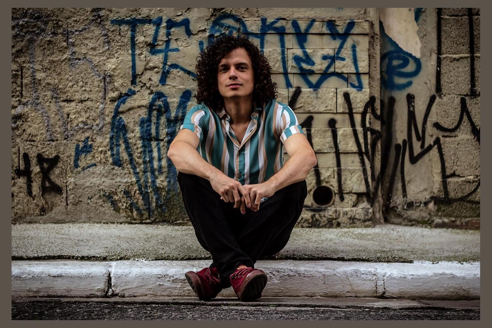 Brolo Gonzalez photo 1