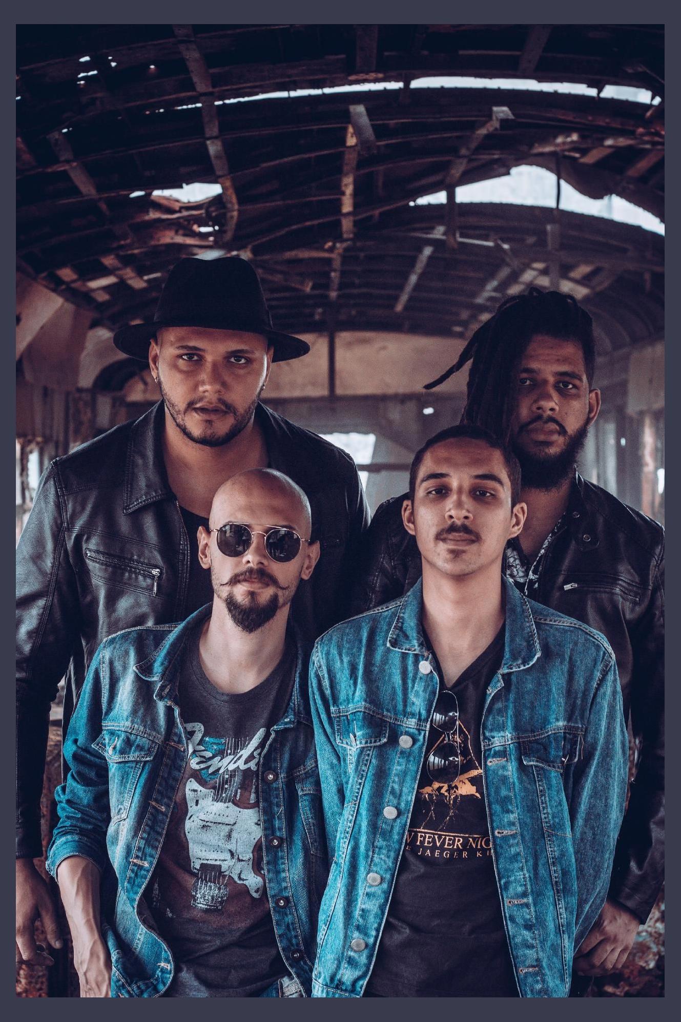 Cadillacs & Dinossauros