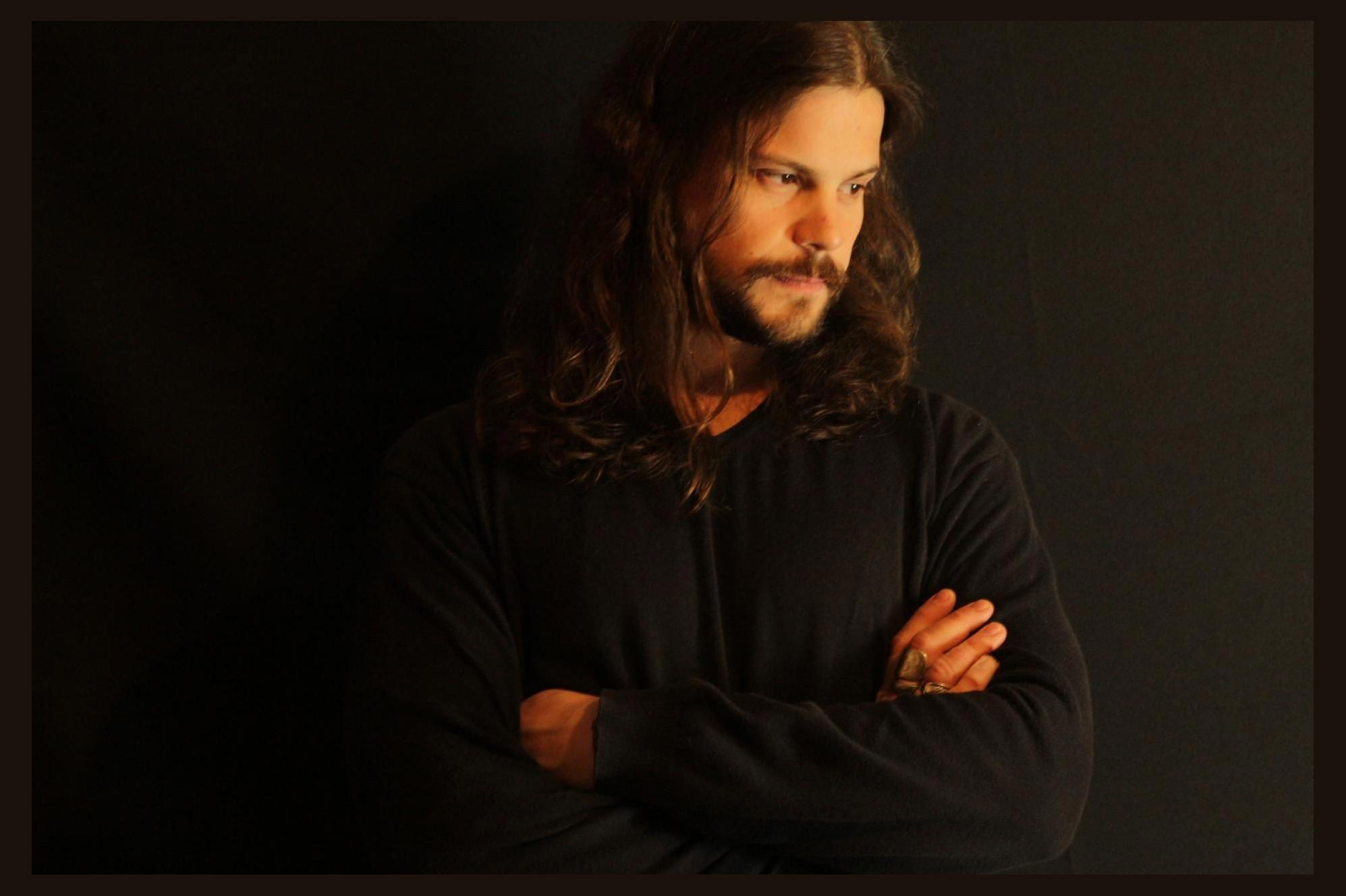 César Lascano photo 1
