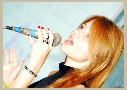 Claudiane Rodrigues photo 1