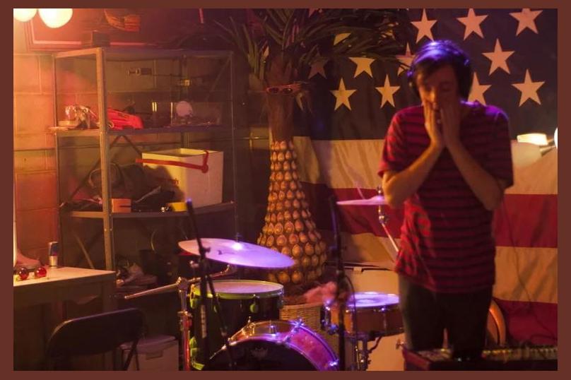 Coma Cinema photo 1