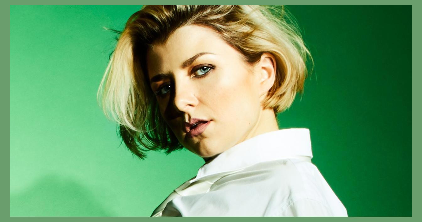Cornelia Jakobs photo 1