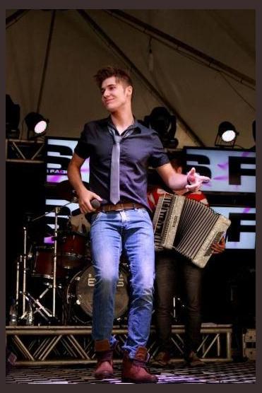 Cris Fagundes photo 1