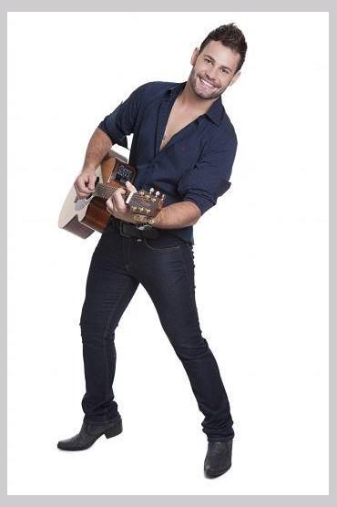 Dimas Alan photo 1