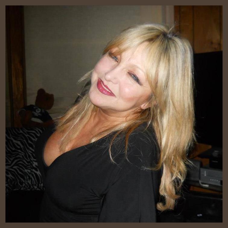 Donna Williams photo 1