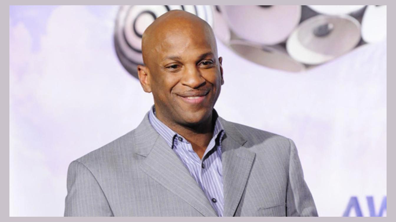 Donnie Mcclurkin photo 1