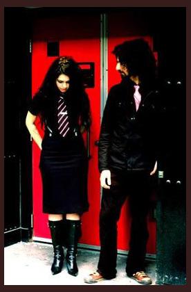 Drowning Girl photo 1