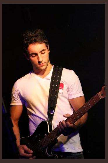 Dum Arantes photo 1