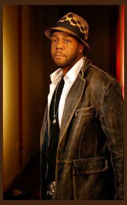 Dwele photo 1