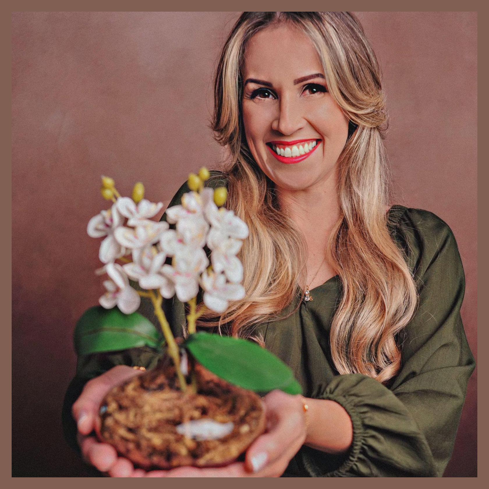 Elizângela Paula