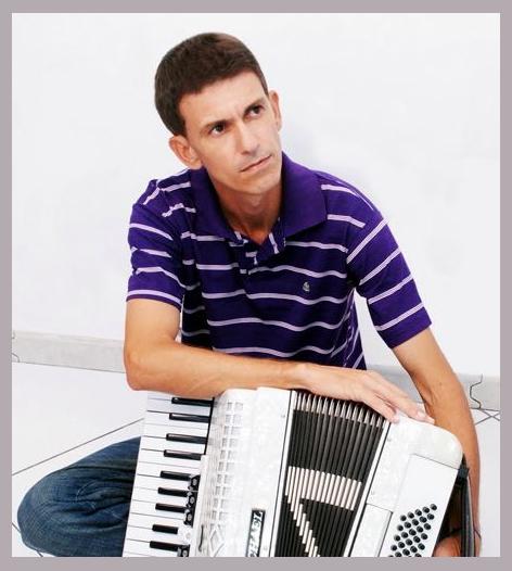 Elmo Carneiro