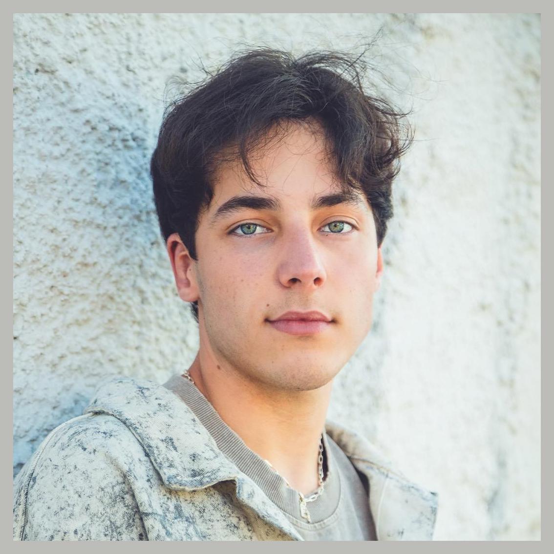 Enzo Ferro