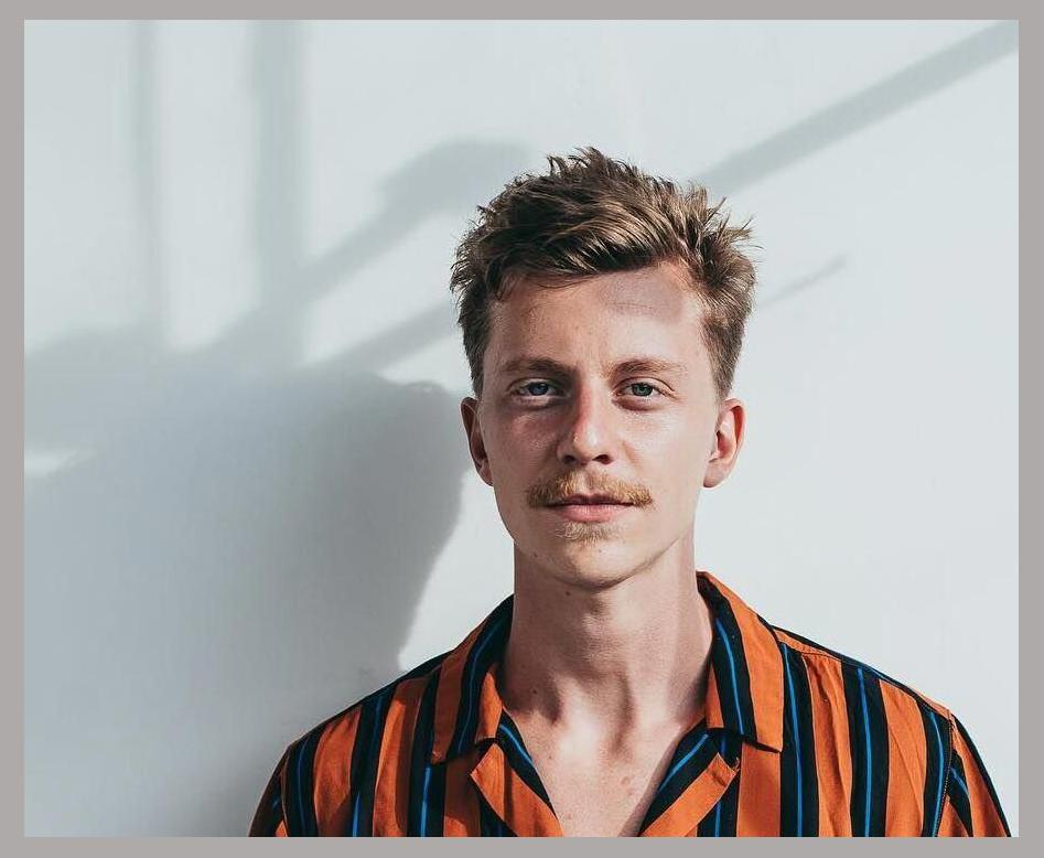 Gustavo Bertoni photo 1