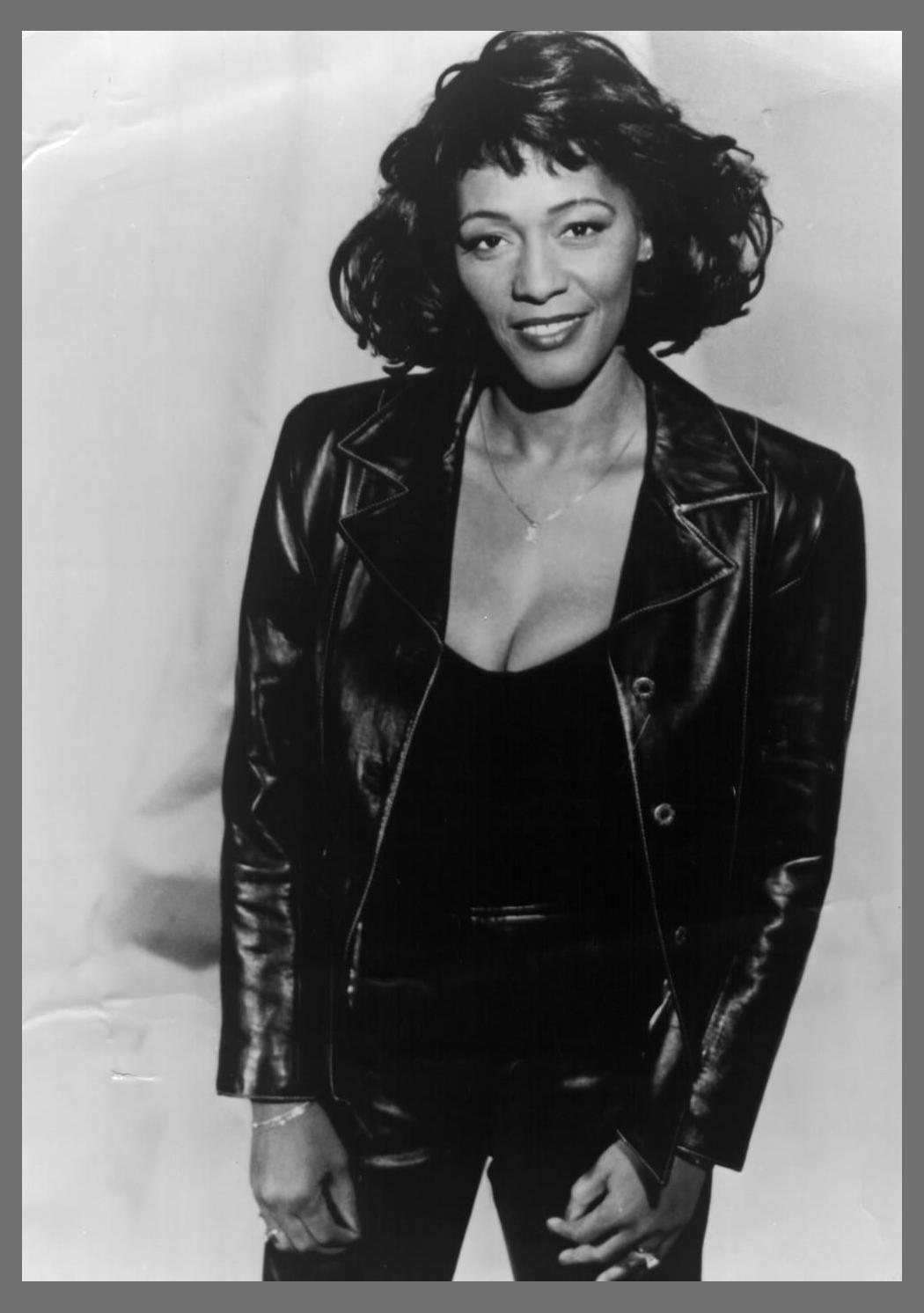Gwen McCrae photo 1