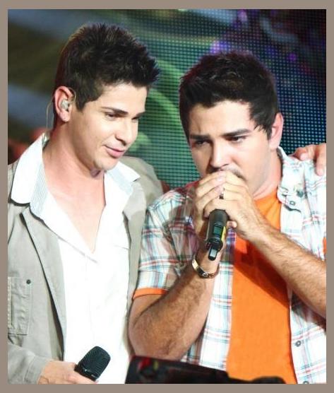 Ivis & Carraro