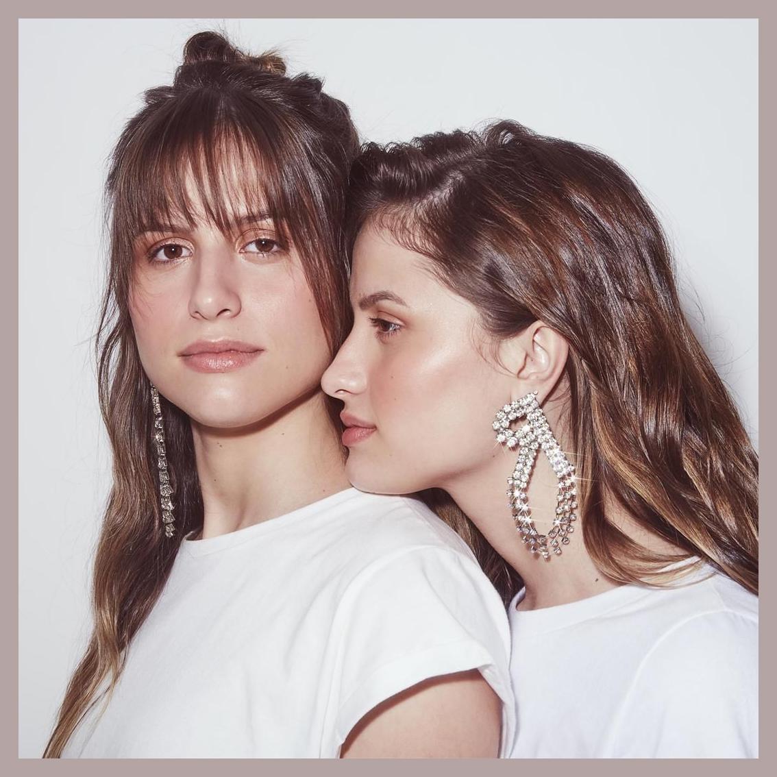 Júlia e Rafaela photo 1