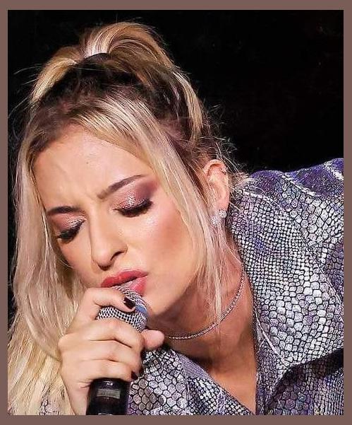 Juliana Marques photo 1