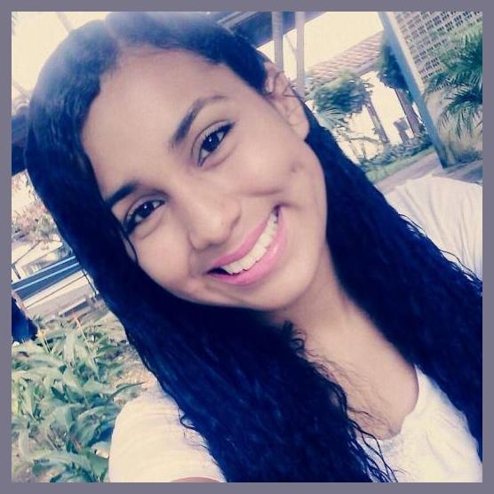 Julliany Moura photo 1
