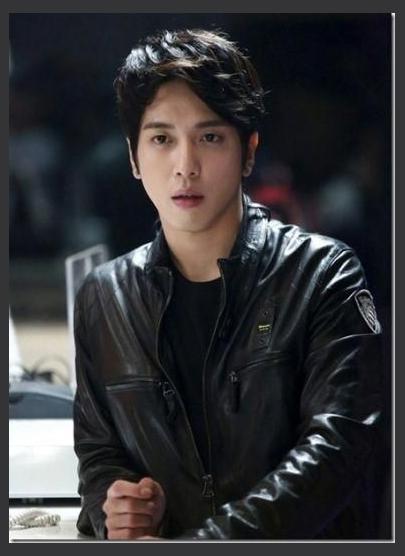 Jung Yonghwa photo 1