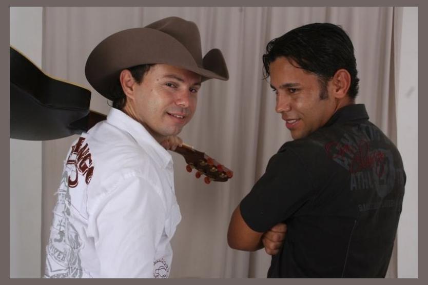 Juninho e Juliano photo 1