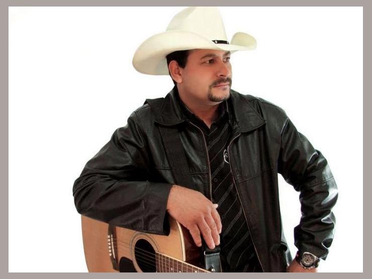 Junior Camargo photo 1