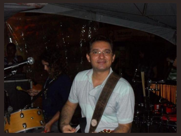 Junior Limeira photo 1