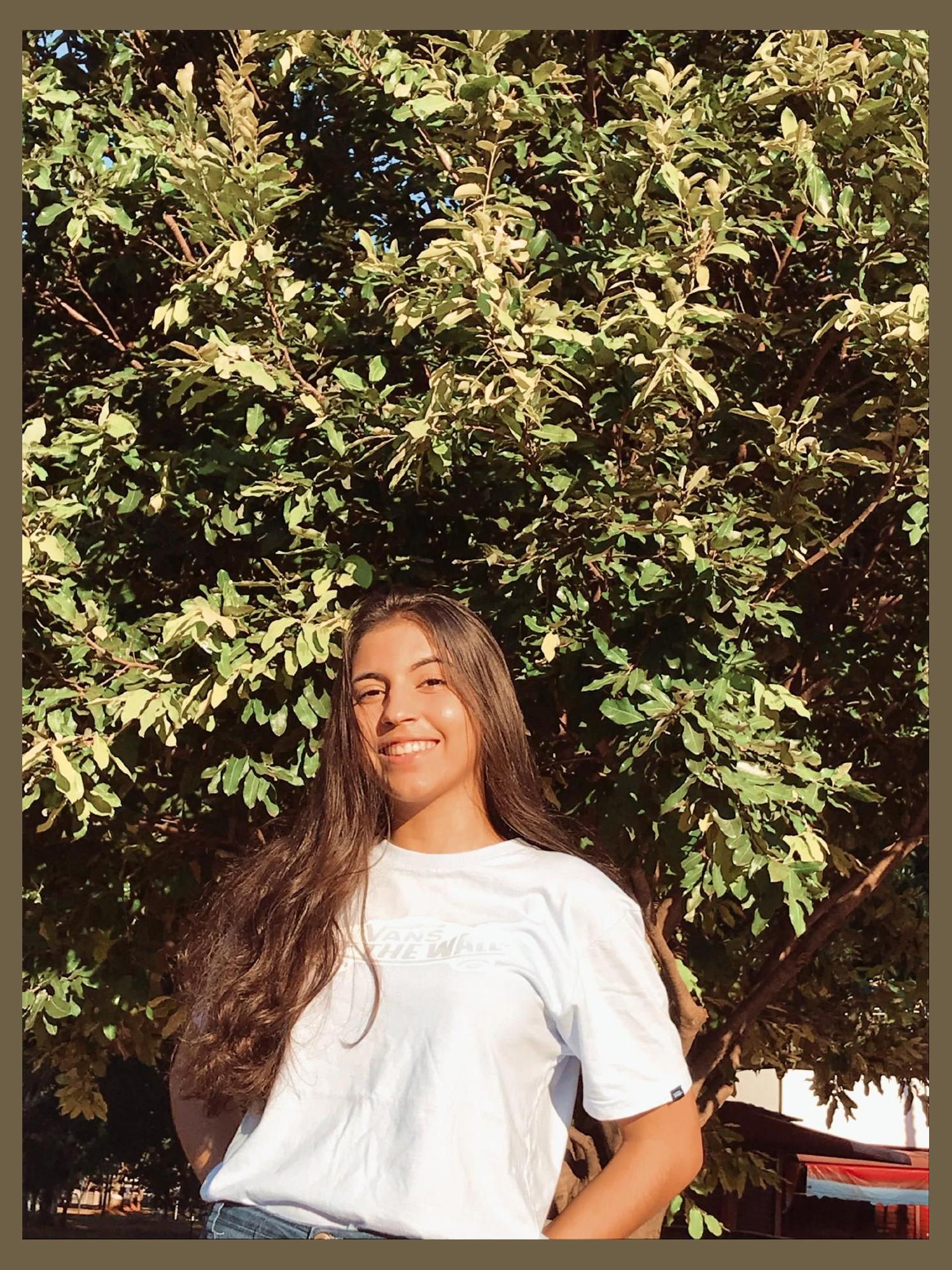 Júlia Soares photo 1