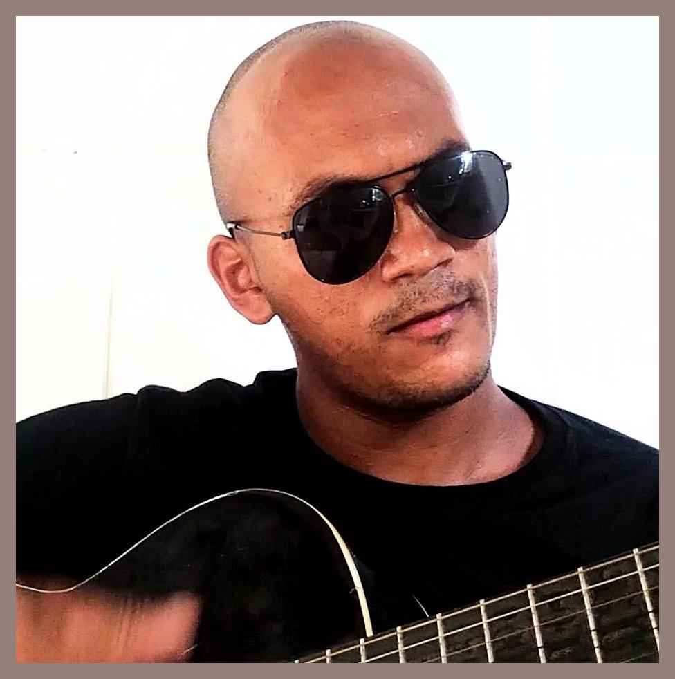 Léo Compositor photo 1