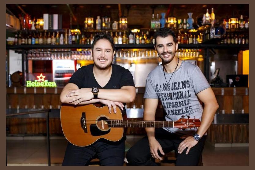 Léo e Giba photo 1