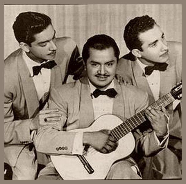 Los Tres Ases photo 1