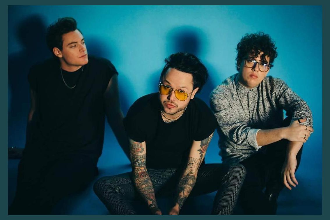lovelytheband photo 1