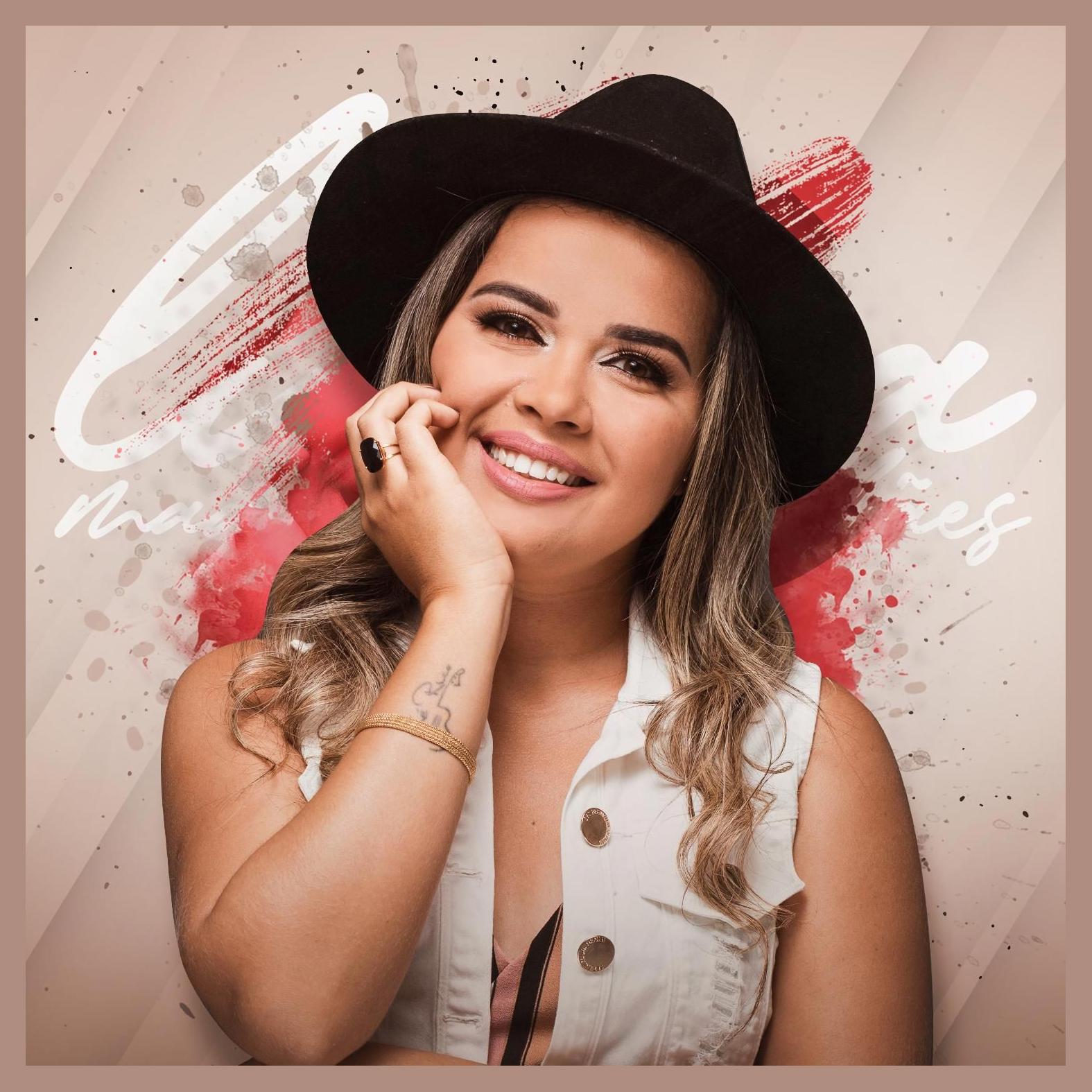 Luana Magalhães photo 1