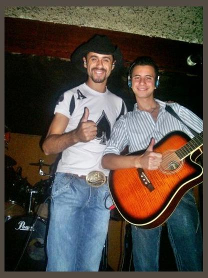 Lucas & Nando photo 1