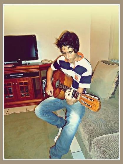 Lucas Bonjardim photo 1