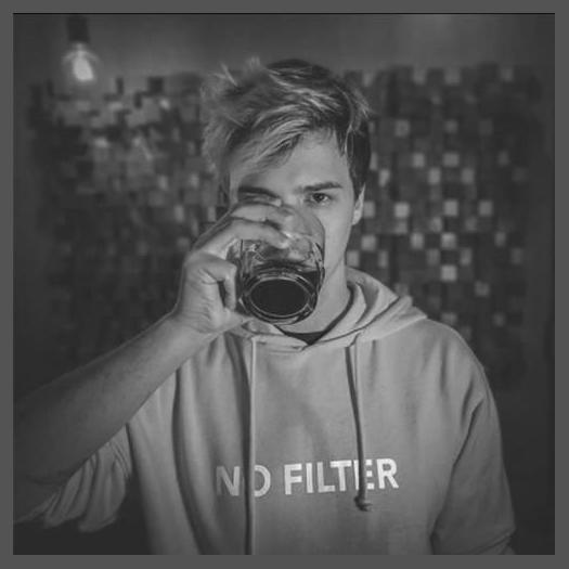Lucas Nage photo 1