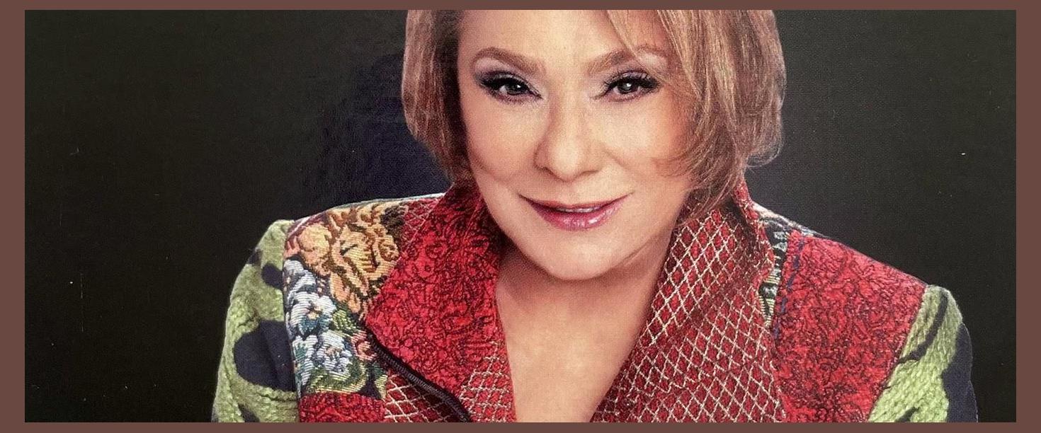 Lucecita Benítez photo 1