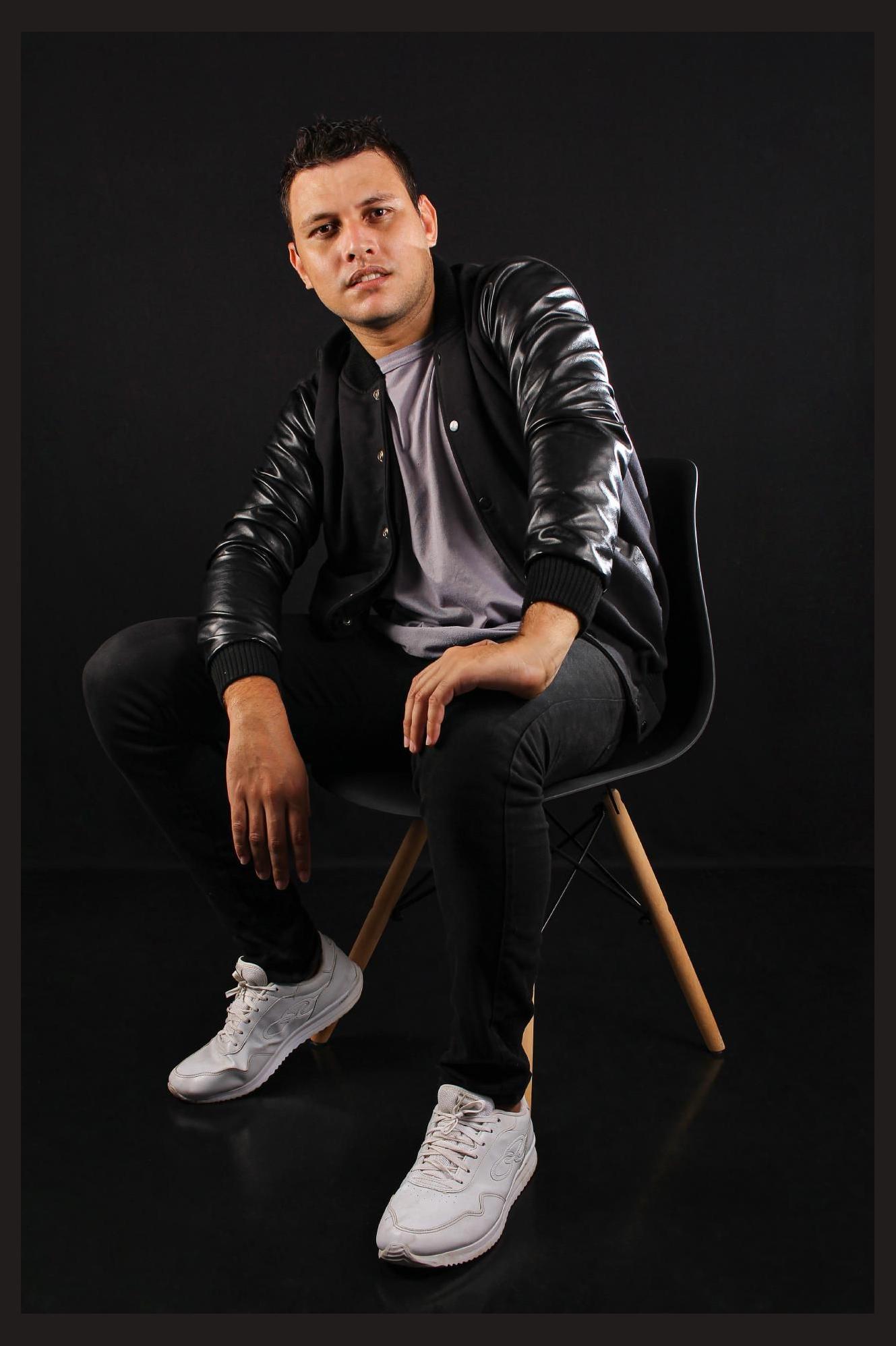Luciano D10 photo 1