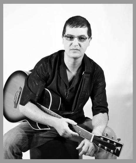 Luciano Victor photo 1